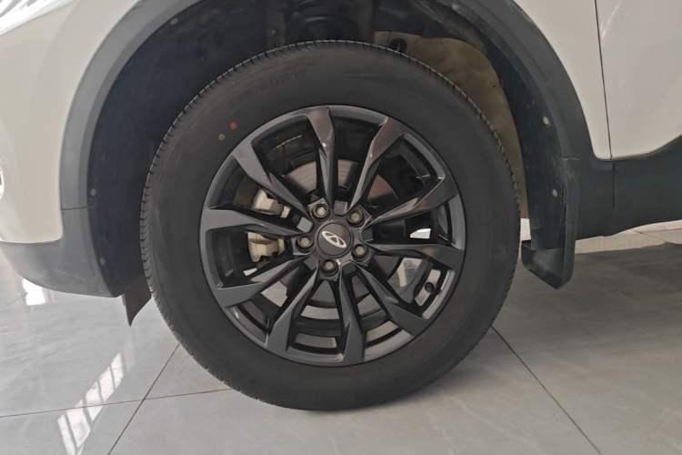 Used Chery Tiggo 5x 2023 1.5L CVT Fashion Edition Left Front Wheel Hub