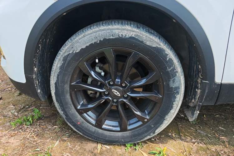 Used Chery Tiggo 5x 2023 1.5L CVT Luxury Model Left Front Wheel Hub