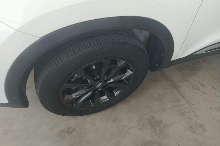 Used Chery Tiggo 5x 2023 1.5L CVT Fashion Edition Left Front Wheel Hub