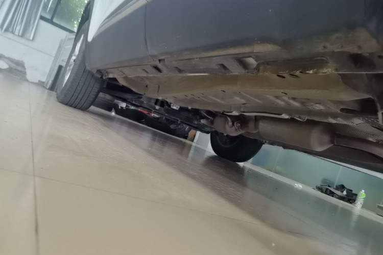 Used Chery Tiggo 5x 2023 1.5L Manual Fashion Edition Left Side Sill