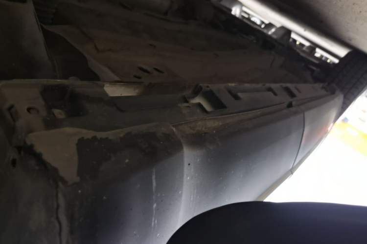 Used Chery Tiggo 5x 2023 1.5L CVT Fashion Edition Left Side Sill