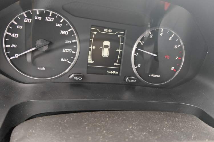 Used Chery Tiggo 5x 2023 1.5L Manual Urban Version Odometer Close Up