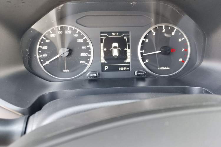 Used Chery Tiggo 5x 2023 1.5L CVT New Dynamic Edition Odometer Close Up