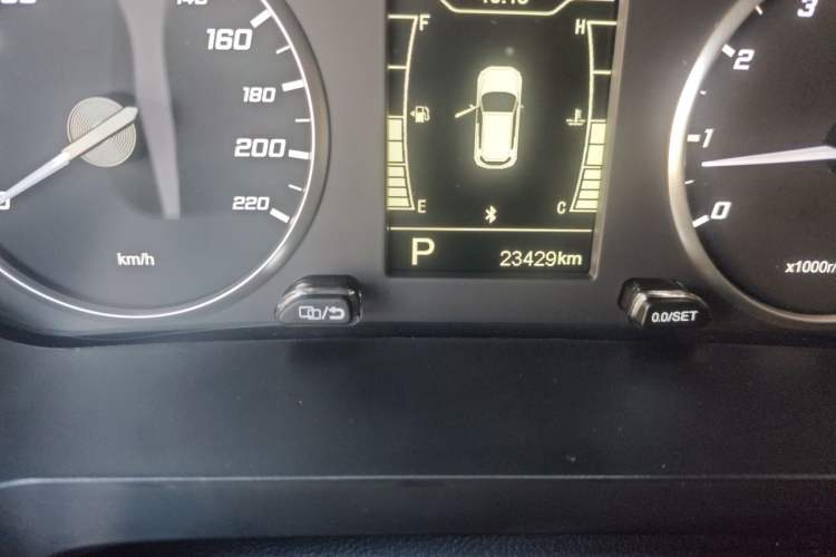 Used Chery Tiggo 5x 2023 1.5L CVT New Dynamic Edition Odometer Close Up