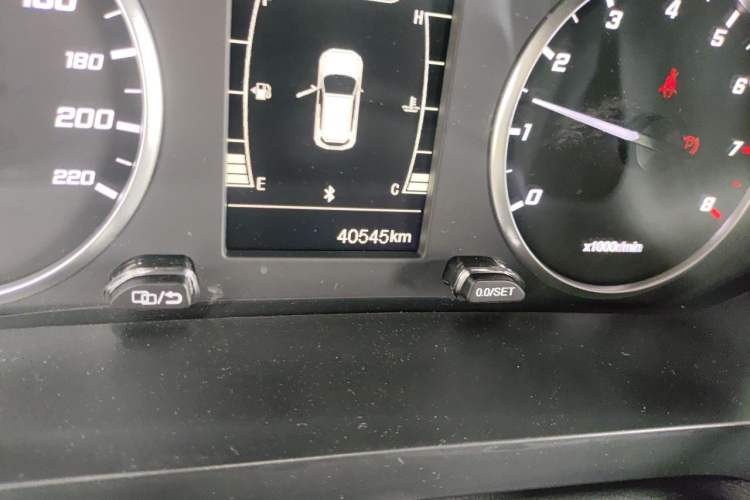 Used Chery Tiggo 5x 2023 1.5L Manual Urban Version Odometer Close Up