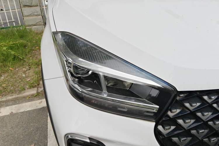 Used Chery Tiggo 5x 2023 1.5L Manual Urban Version Right Front Headlight