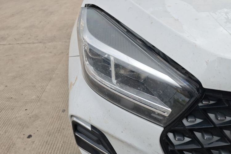 Used Chery Tiggo 5x 2023 1.5L Manual Urban Version Right Front Headlight