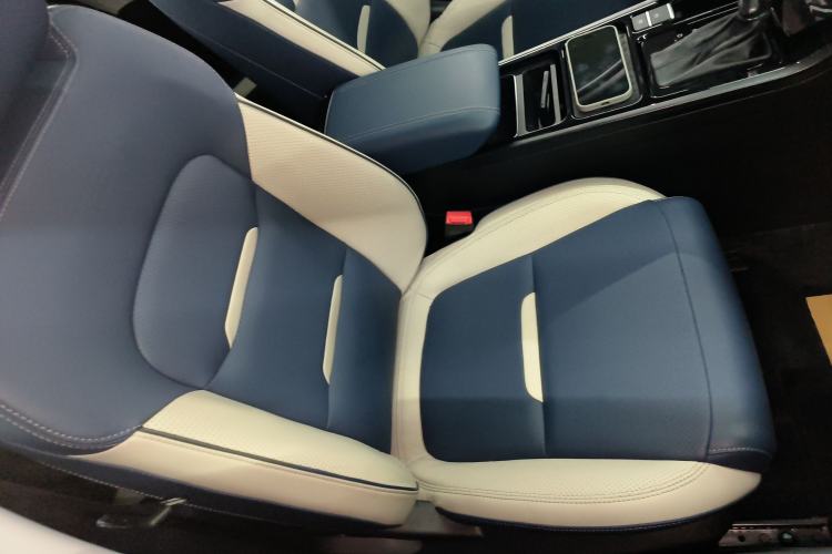 Used Chery Tiggo 5x 2023 1.5L CVT Fashion Edition Right Front Seat