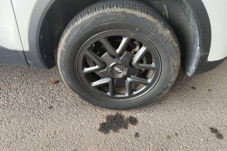 Used Chery Tiggo 5x 2023 1.5L Manual Urban Version Right Front Wheel Hub