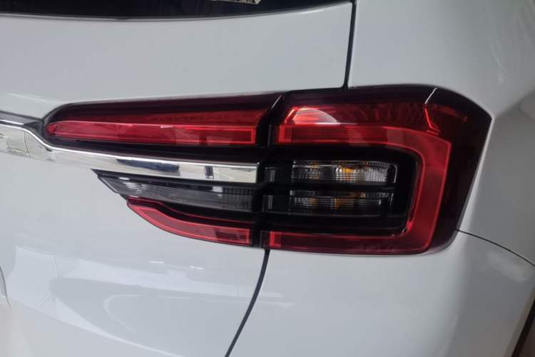 Used Chery Tiggo 5x 2023 1.5L Manual Fashion Edition Right Rear Taillight