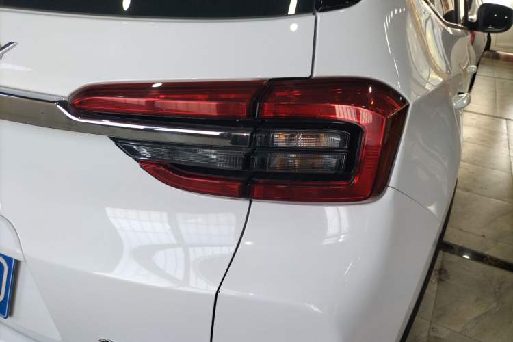 Used Chery Tiggo 5x 2023 1.5L CVT Fashion Edition Right Rear Taillight