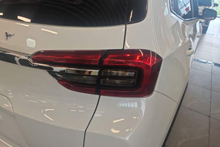 Used Chery Tiggo 5x 2023 1.5L CVT Fashion Edition Right Rear Taillight