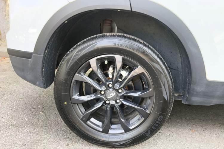 Used Chery Tiggo 5x 2023 1.5L CVT Fashion Edition Right Rear Wheel Hub