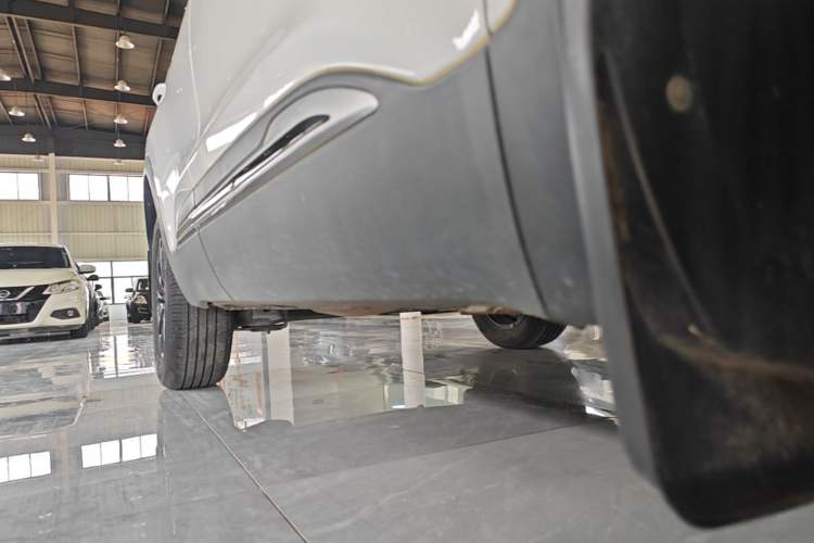 Used Chery Tiggo 5x 2023 1.5L CVT Fashion Edition Right Side Sill