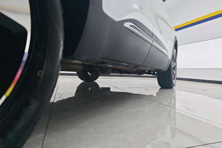 Used Chery Tiggo 5x 2023 1.5L CVT New Dynamic Edition Right Side Sill
