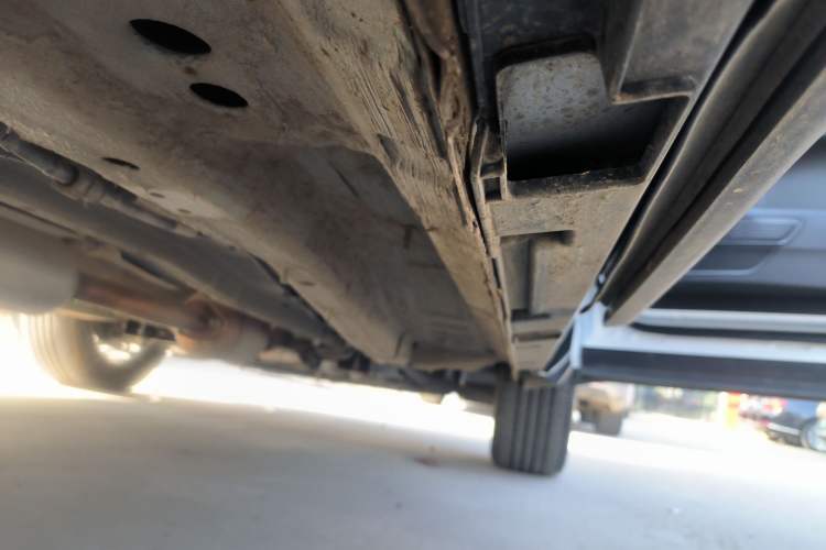 Used Chery Tiggo 5x 2023 1.5L CVT Fashion Edition Right Side Sill