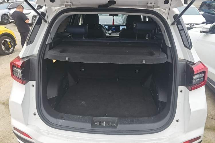 Used Chery Tiggo 5x 2023 1.5L CVT Fashion Edition Trunk