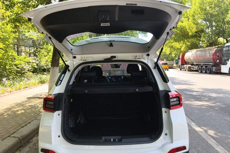 Used Chery Tiggo 5x 2023 1.5L CVT Fashion Edition Trunk