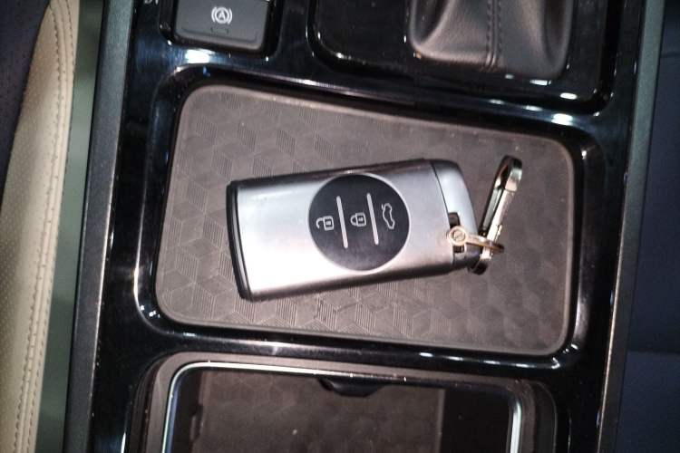 Used Chery Tiggo 5x 2023 1.5L CVT Fashion Edition Vehicle Key