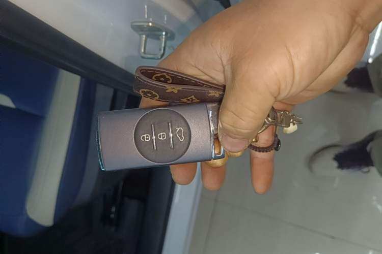 Used Chery Tiggo 5x 2023 1.5L CVT Fashion Edition Vehicle Key