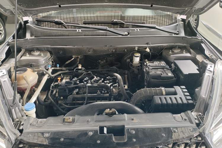 Used Chery Tiggo 5x 2024 Edition People's Benefit Version 1.5L CVT Fashion Model Engine Bay