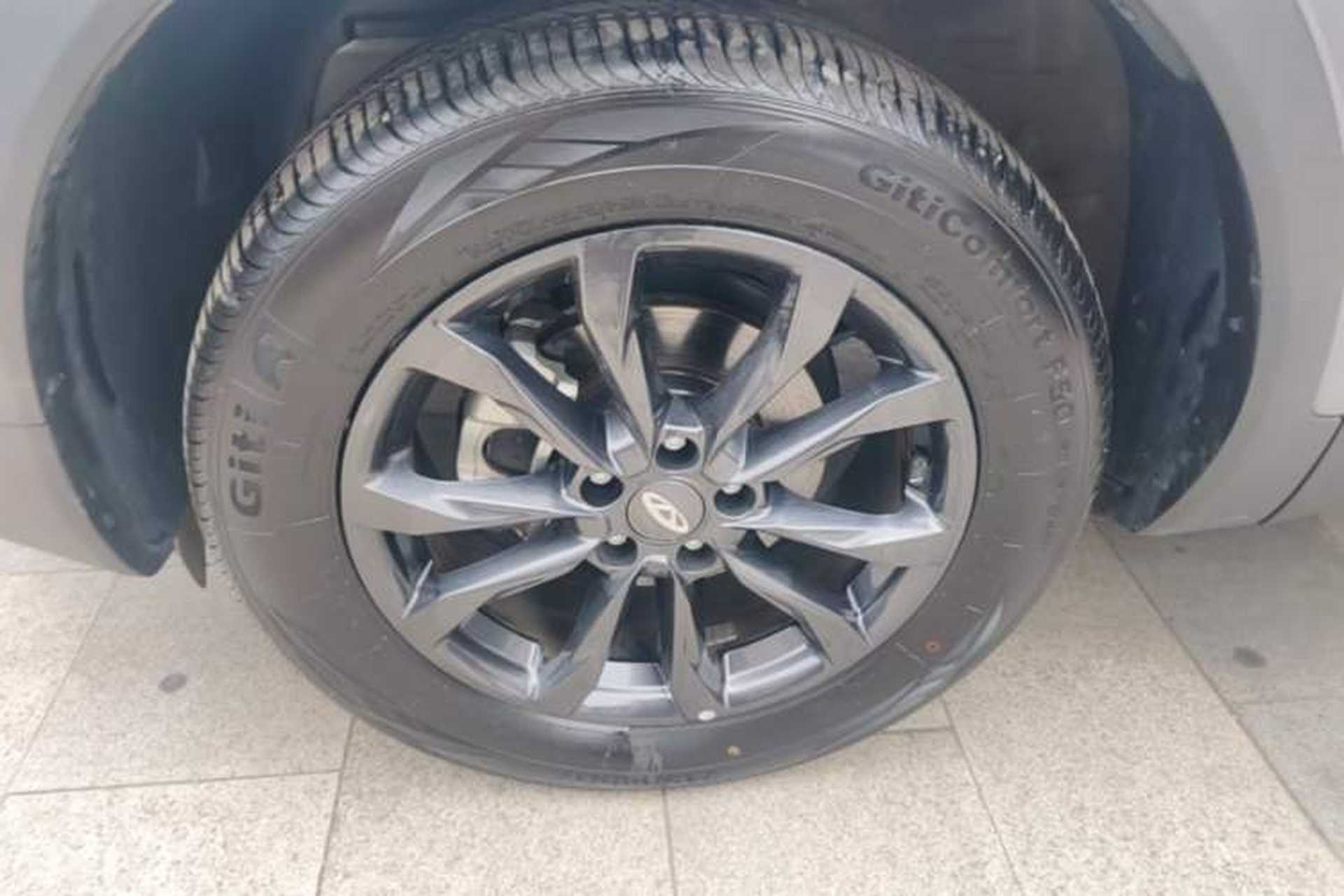 Used Chery Tiggo 5x 2024 Edition People's Benefit Version 1.5L CVT Fashion Model Left Front Wheel Hub