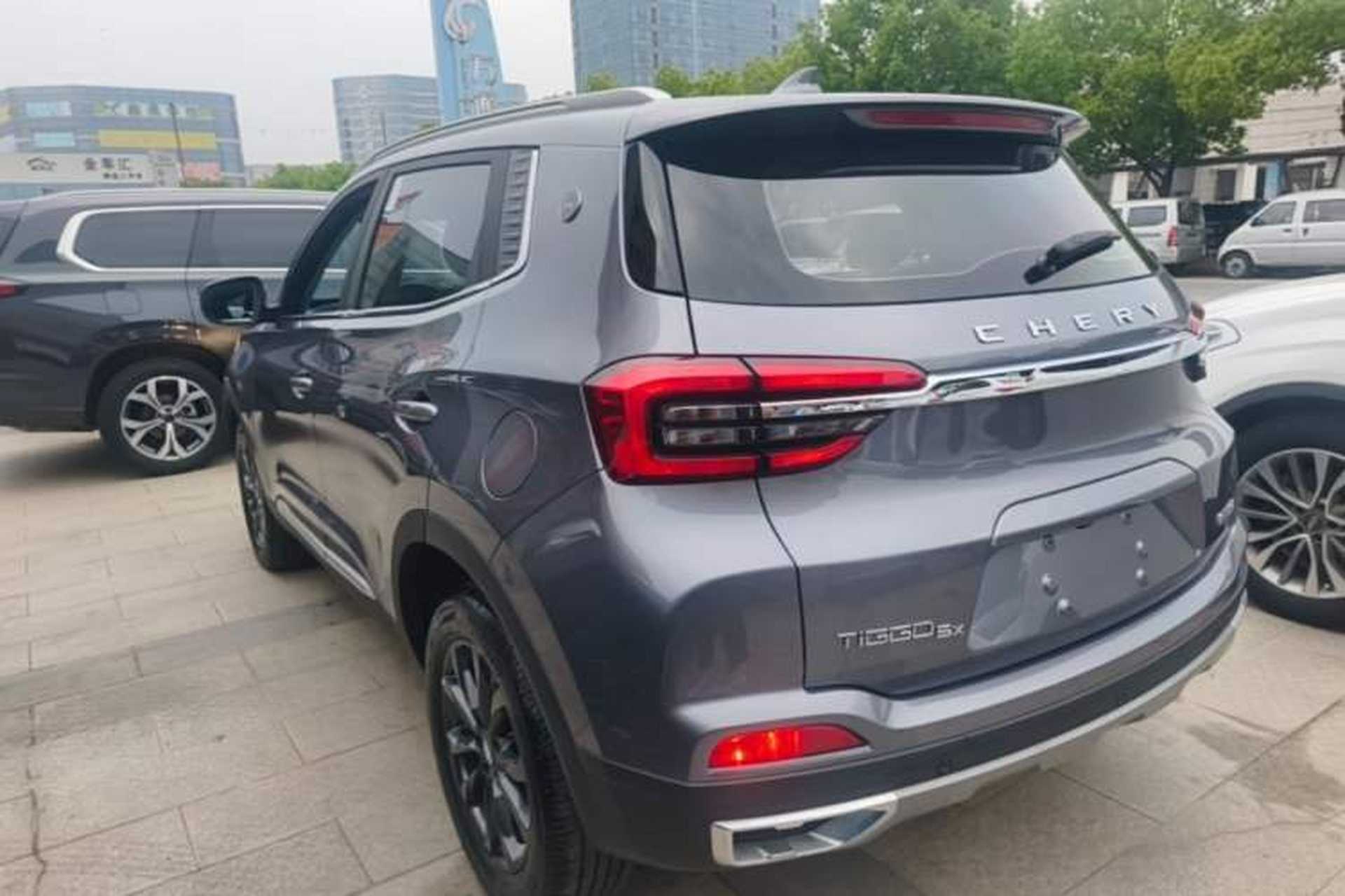 Used Chery Tiggo 5x 2024 Edition People's Benefit Version 1.5L CVT Fashion Model Rear Left 45 Deg
