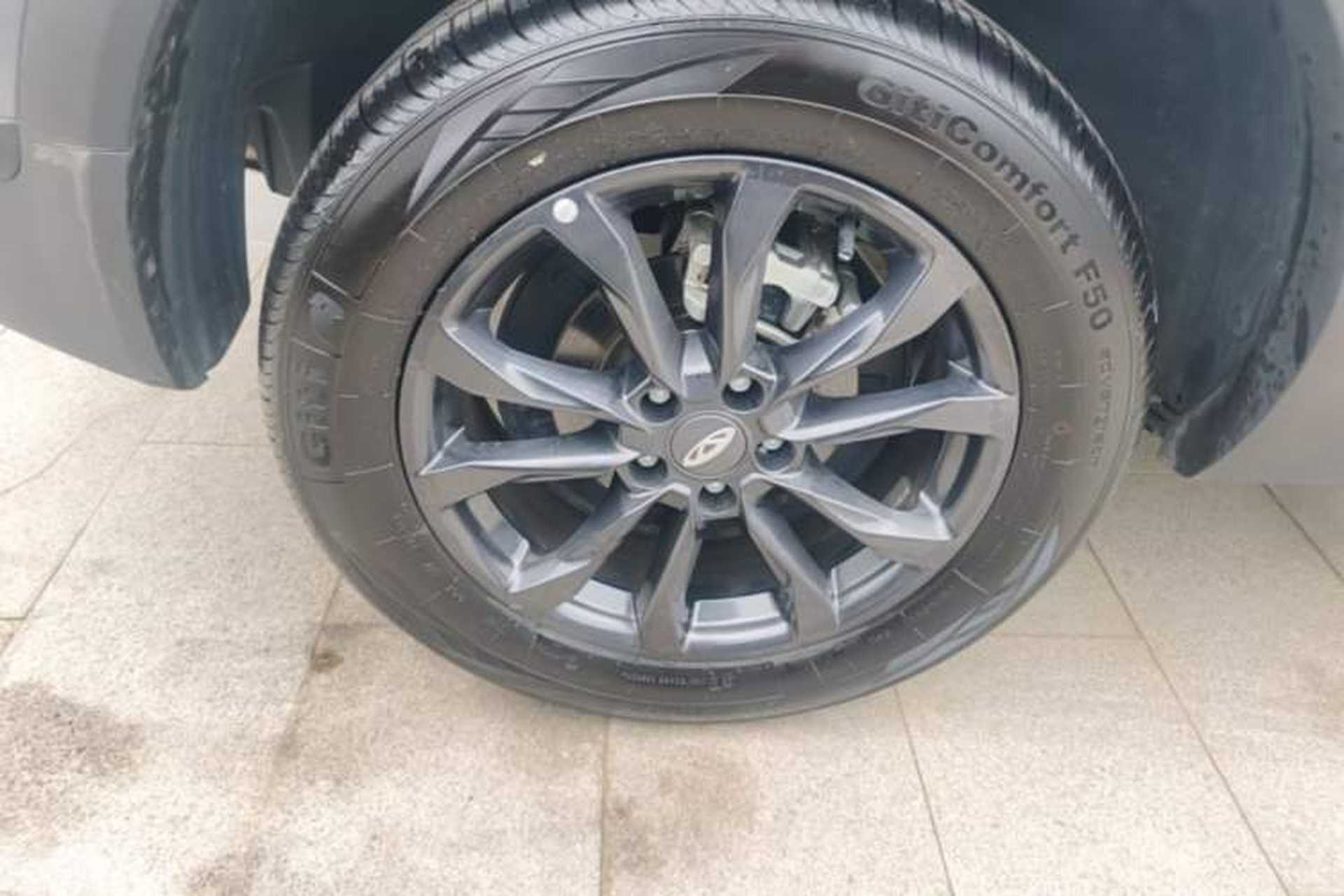 Used Chery Tiggo 5x 2024 Edition People's Benefit Version 1.5L CVT Fashion Model Right Rear Wheel Hub