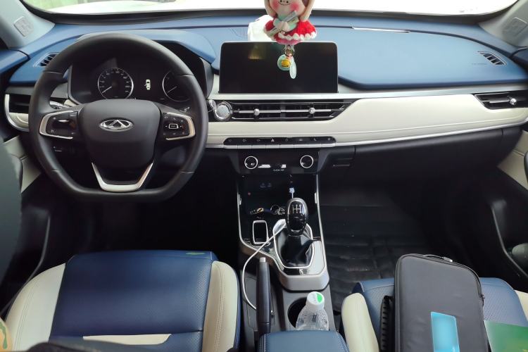 Used Chery Tiggo 5x 2024 Edition People's Benefit Version 1.5L Manual Fashion Model Center Console