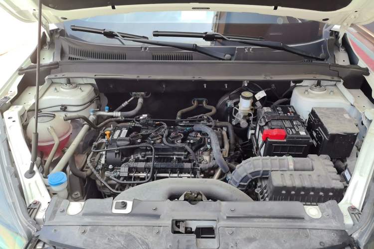 Used Chery Tiggo 5x 2024 Edition People's Benefit Version 1.5L Manual Fashion Model Engine Bay