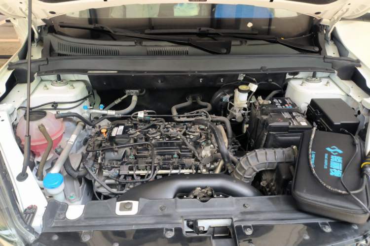 Used Chery Tiggo 5x 2024 Edition People's Benefit Version 1.5L CVT Fashion Model Engine Bay