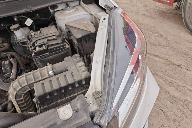 Used Chery Tiggo 5x 2024 Edition People's Benefit Version 1.5L CVT Fashion Model Engine Bay Left