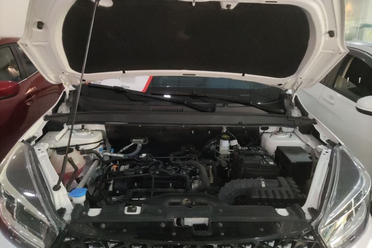 Used Chery Tiggo 5x 2024 Edition People's Benefit Version 1.5L CVT Fashion Model Engine Bay