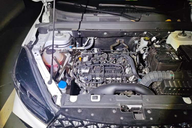 Used Chery Tiggo 5x 2024 Edition People's Benefit Version 1.5L CVT Fashion Model Engine Bay Right