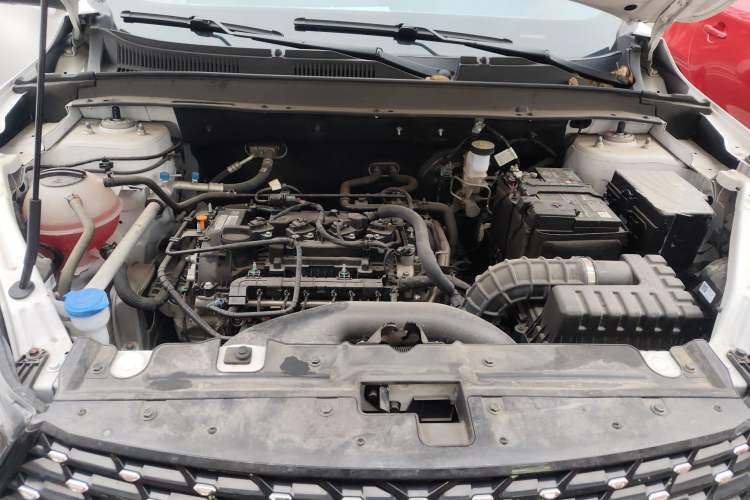 Used Chery Tiggo 5x 2024 1.5L CVT New Edition Engine Bay