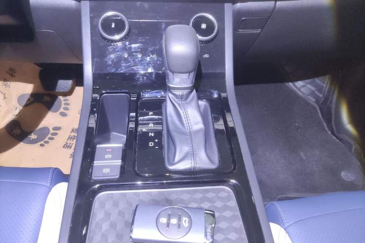 Used Chery Tiggo 5x 2024 Edition People's Benefit Version 1.5L CVT Fashion Model Gear Lever