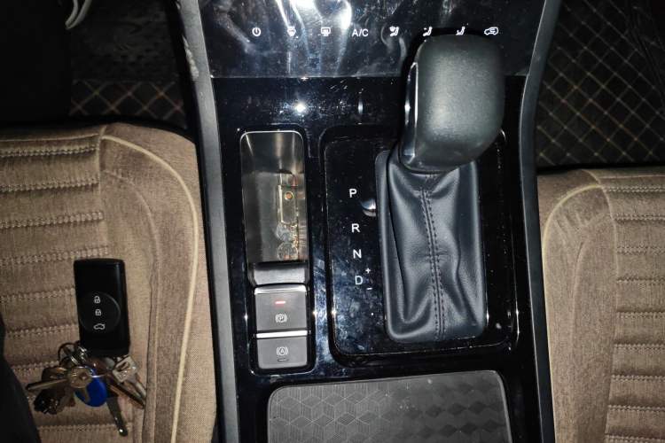 Used Chery Tiggo 5x 2024 Edition People's Benefit Version 1.5L CVT Fashion Model Gear Lever