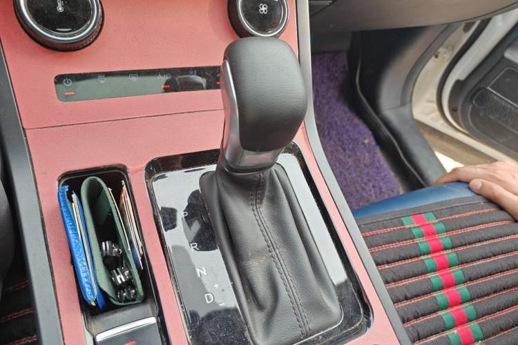 Used Chery Tiggo 5x 2024 Edition People's Benefit Version 1.5L CVT Fashion Model Gear Lever