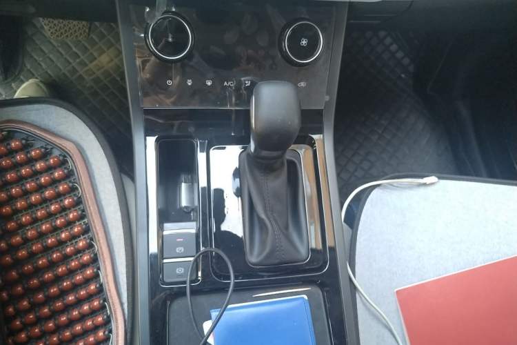 Used Chery Tiggo 5x 2024 Edition People's Benefit Version 1.5L CVT Fashion Model Gear Lever
