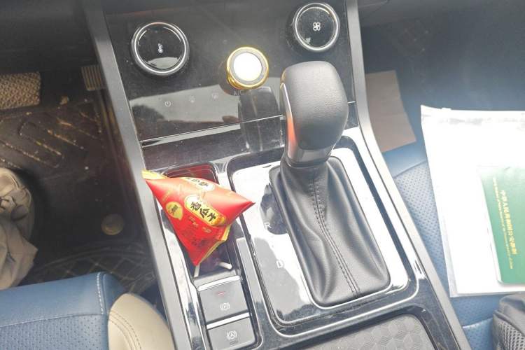 Used Chery Tiggo 5x 2024 Edition People's Benefit Version 1.5L CVT Fashion Model Gear Lever