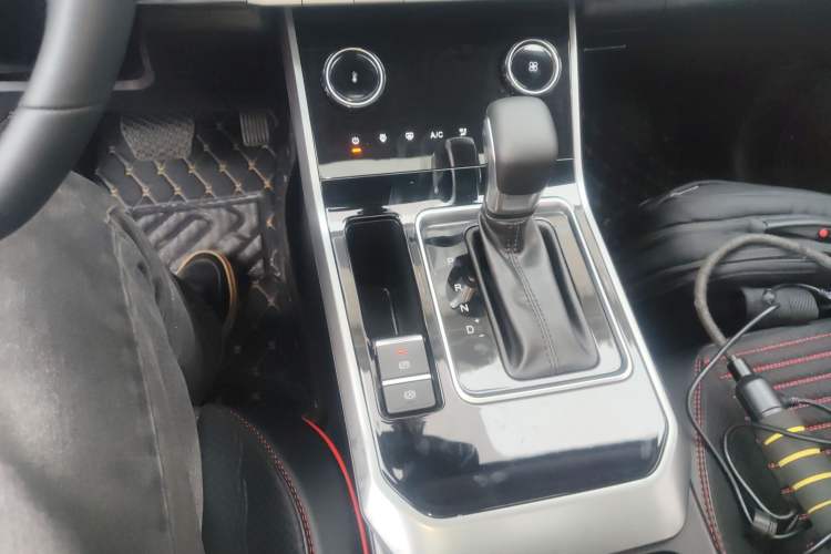 Used Chery Tiggo 5x 2024 1.5L CVT New Edition Gear Lever