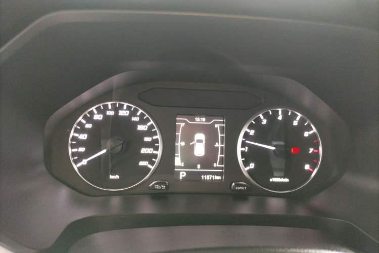 Used Chery Tiggo 5x 2024 Edition People's Benefit Version 1.5L CVT Fashion Model Instrument Cluster