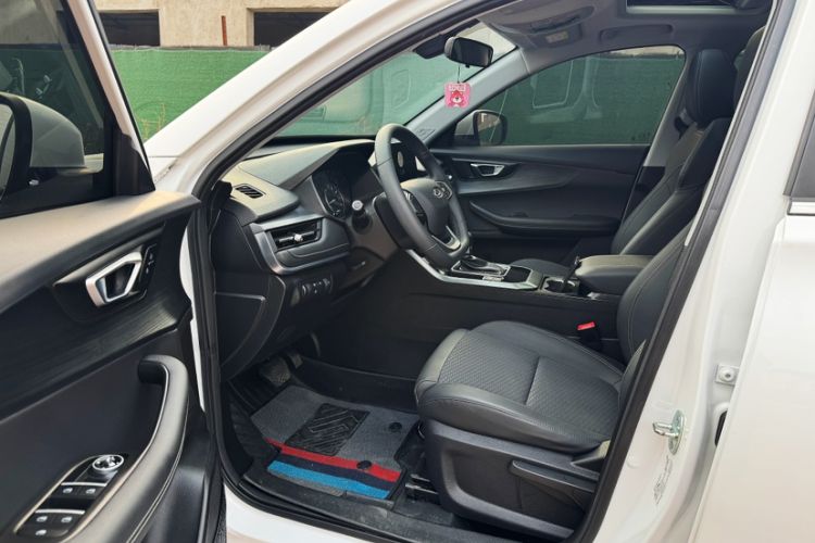 Used Chery Tiggo 5x 2024 1.5L CVT New Edition Interior 6