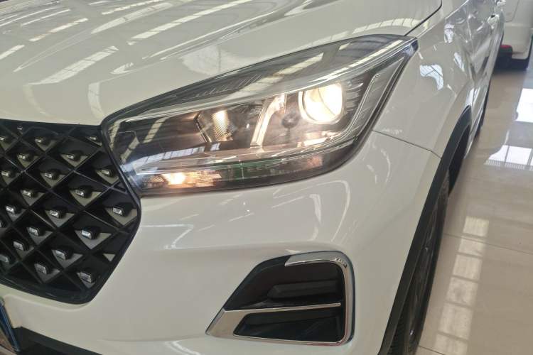 Used Chery Tiggo 5x 2024 Edition People's Benefit Version 1.5L Manual Urban Model Left Front Headlight