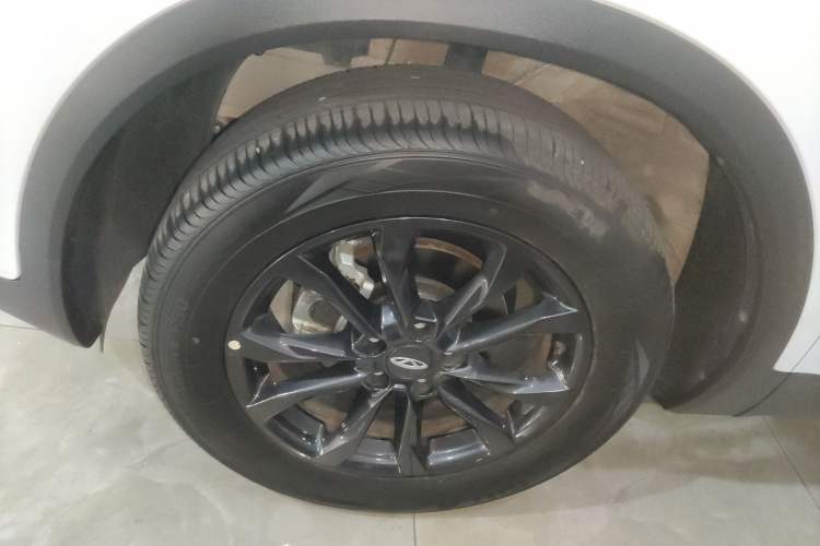 Used Chery Tiggo 5x 2024 Edition People's Benefit Version 1.5L CVT Fashion Model Left Front Wheel Hub