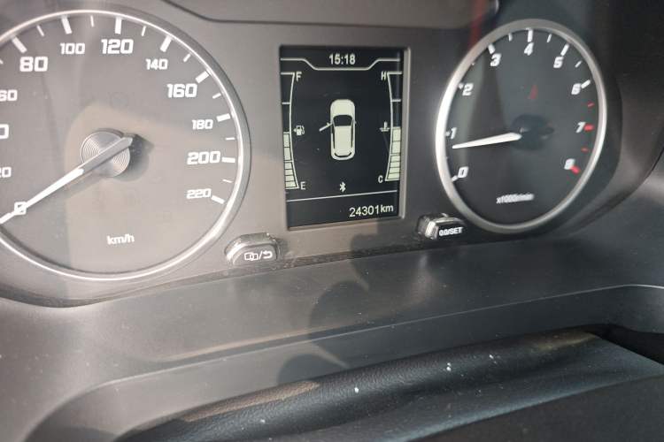Used Chery Tiggo 5x 2024 Edition People's Benefit Version 1.5L Manual Fashion Model Odometer Close Up