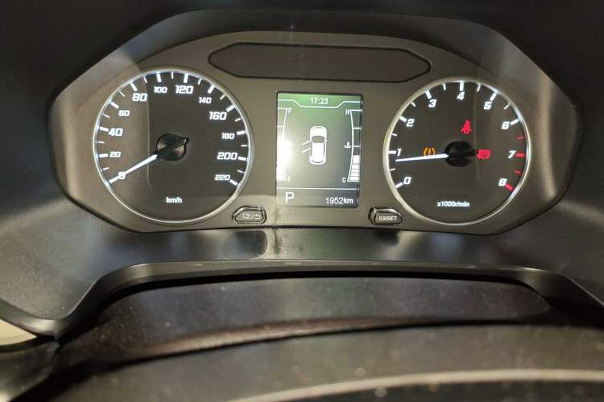 Used Chery Tiggo 5x 2024 Edition People's Benefit Version 1.5L CVT Fashion Model Odometer Close Up