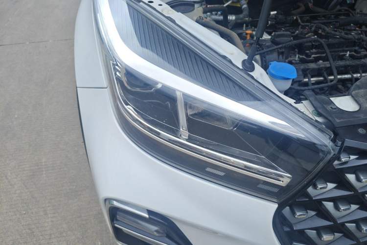 Used Chery Tiggo 5x 2024 Edition People's Benefit Version 1.5L CVT Fashion Model Right Front Headlight