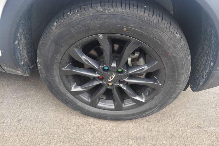 Used Chery Tiggo 5x 2024 Edition People's Benefit Version 1.5L CVT Fashion Model Right Front Wheel Hub