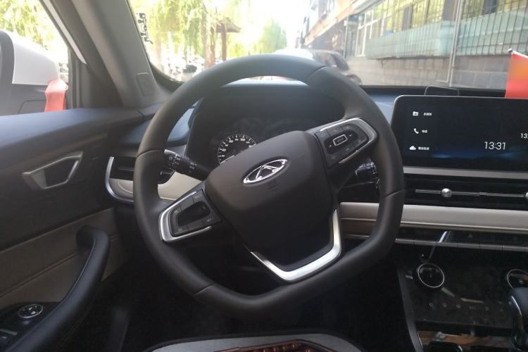 Used Chery Tiggo 5x 2024 Edition People's Benefit Version 1.5L CVT Fashion Model Steering Wheel